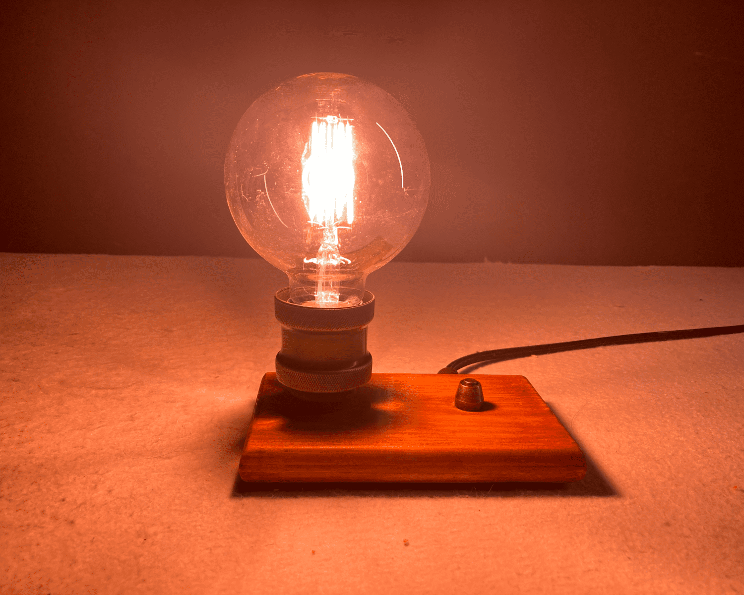 vintage ampul masa lambası