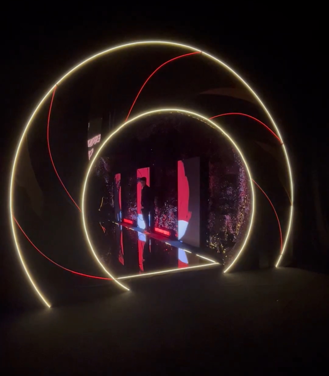 led ışık koridoru